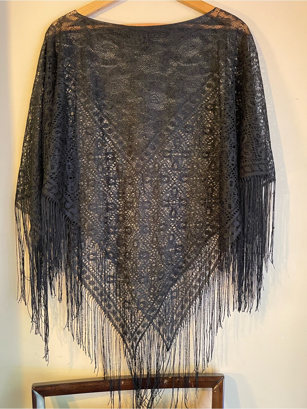 Vintage Mariposa Black Lace Fringed Evening Poncho Shawl OS